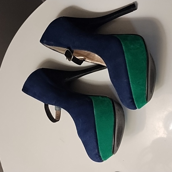 Qupid Felt Two Tone Platform Stiletto Heels - Picture 4 of 4